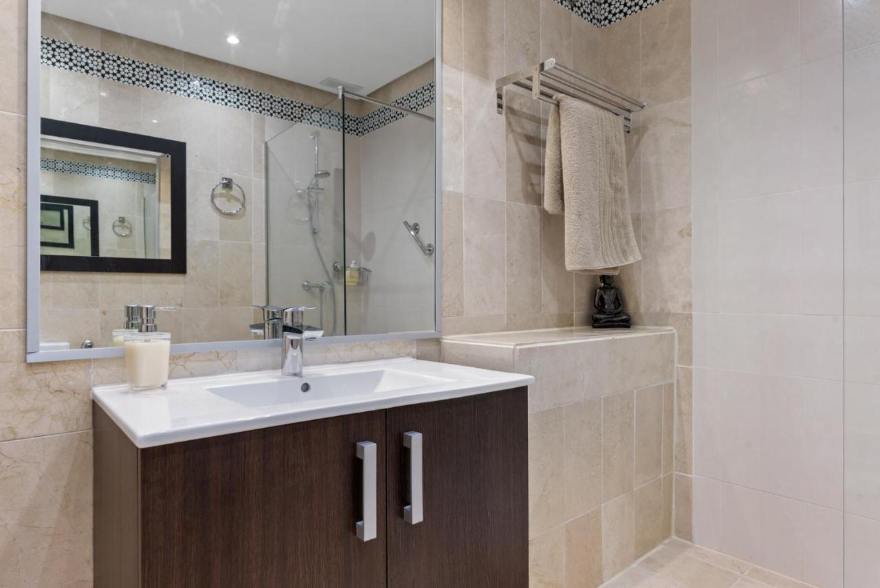 Beachside Puerto Banus Stunning 312 * Marbella